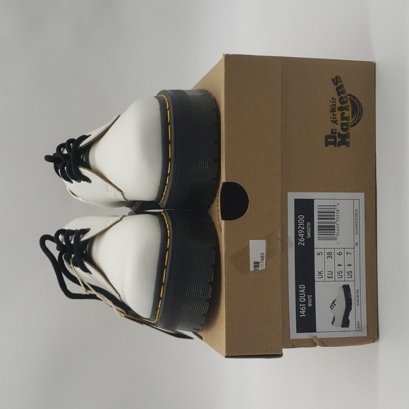 291- Dr. Martens AirWair White Leather Platform Shoes Size 7W / 6M NWT – Unisex - Picture 12 of 13